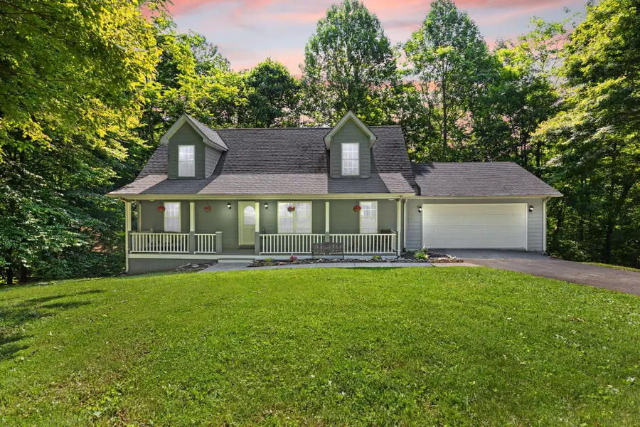 529 Cliffside Drive, Russell Springs, KY 42642 - #2