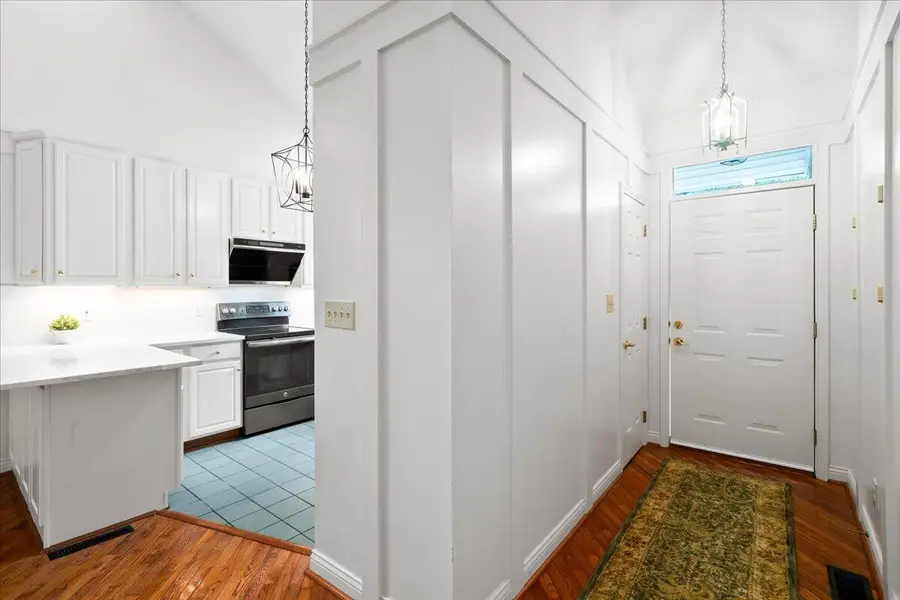 2316 Valencia Drive, Lexington, KY 40513 - #3
