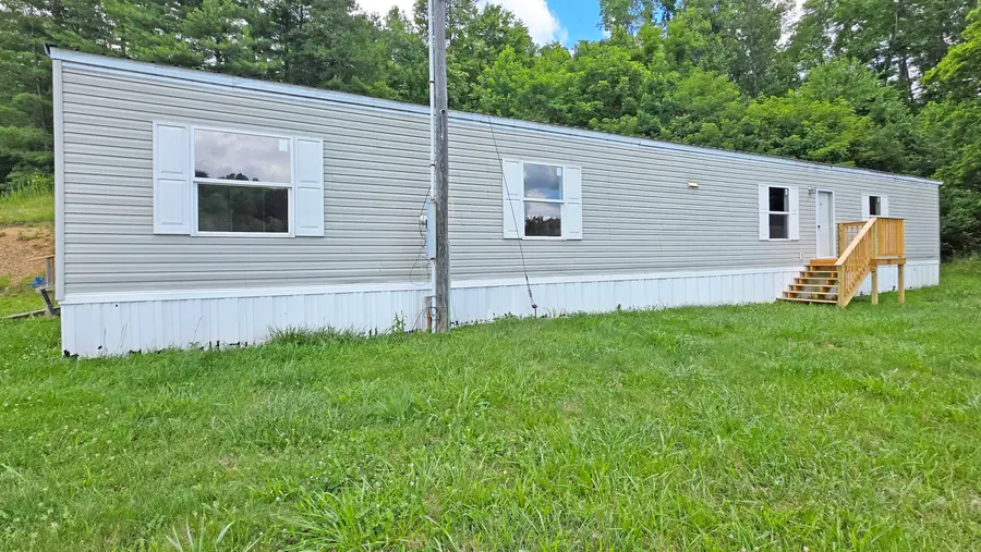 1060 Veneable School Road, Booneville, KY 41314 - #2