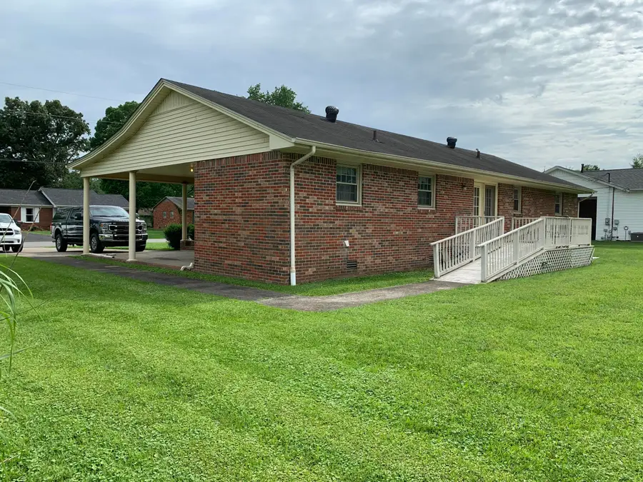 1710 Keenland Dr., Murray, KY 42071 - #2