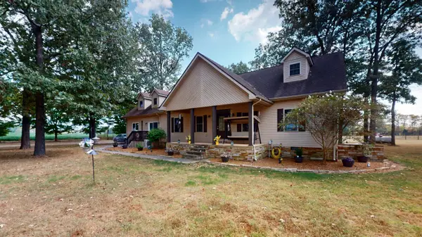 1239 Caldwell Road, Murray, KY 42071