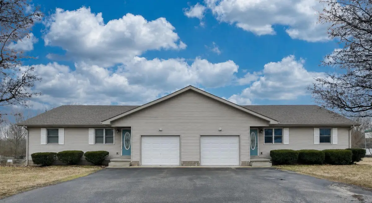 407 & 409 Walnut Rd Road, Boaz, KY 42027 - #1