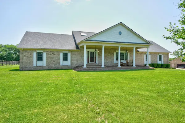 107 Squires Pointe Road, Paris, KY 40361