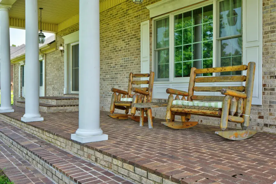 107 Squires Pointe Road, Paris, KY 40361 - #3
