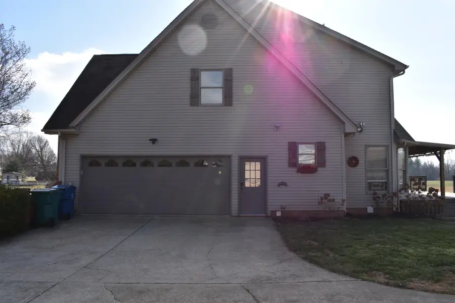 8255 Old Lovelaceville Road, Paducah, KY 42001 - #3