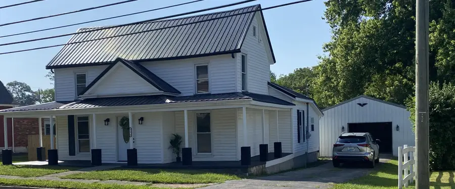 516 E Main Street, Carlisle, KY 40311 - #2
