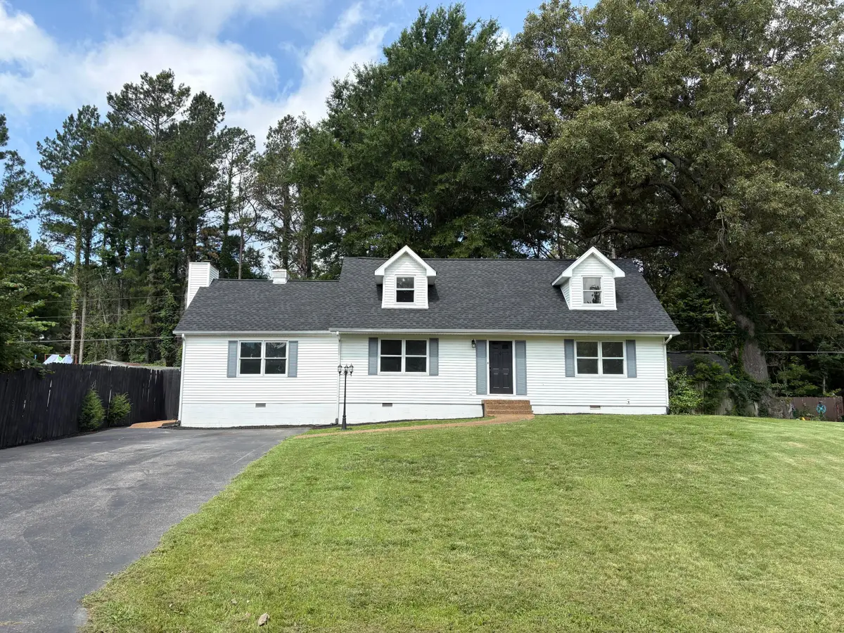 6015 Oakhaven Drive, Paducah, KY 42003 - #1
