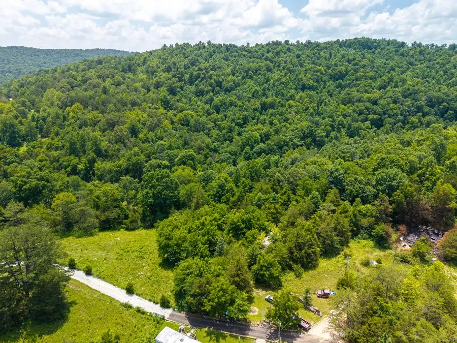 1 Barrier Cemetary Road, Monticello, KY 42633 - #3