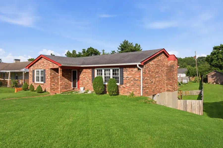 13 Bel Air Drive, Winchester, KY 40391 - #2