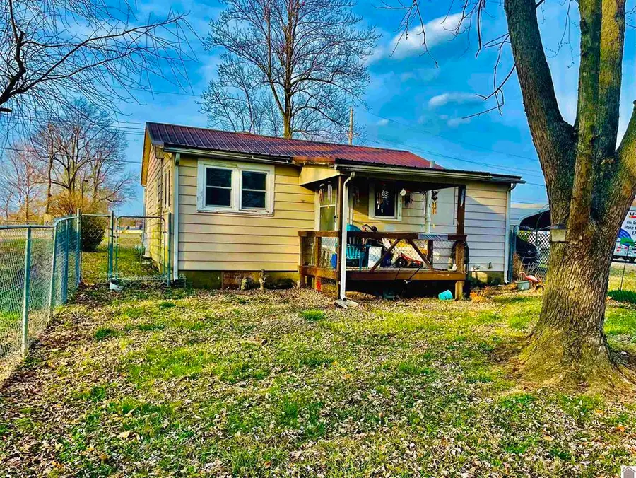 312 Drivers Lane, Mayfield, KY 42066 - #3