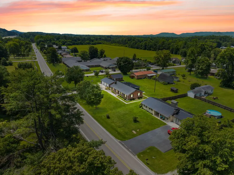 1178 E College Avenue, Stanton, KY 40380 - #2