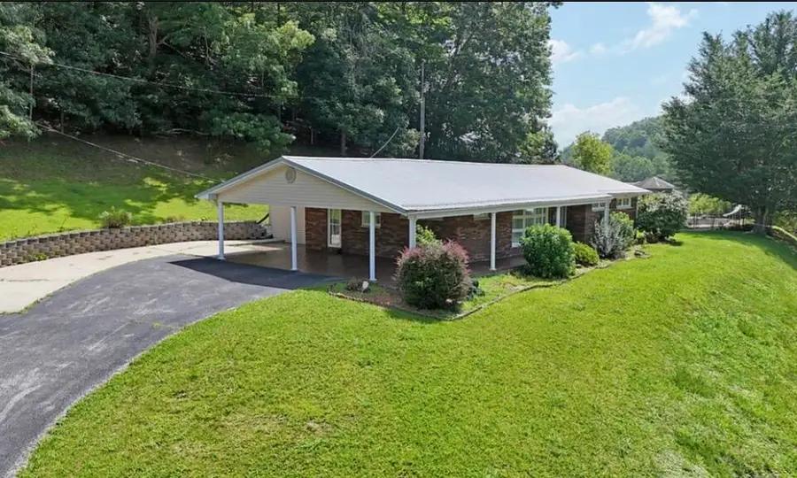 3590 Ky-638, Manchester, KY 40962 - #2