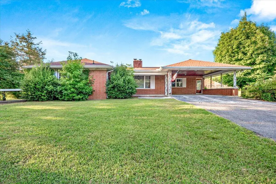 20 N 12th Street, Williamsburg, KY 40769 - #3