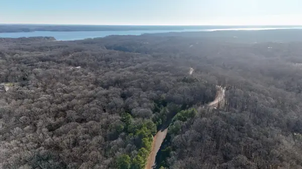 9999 Hills Hollow Road, Murray, KY 42071