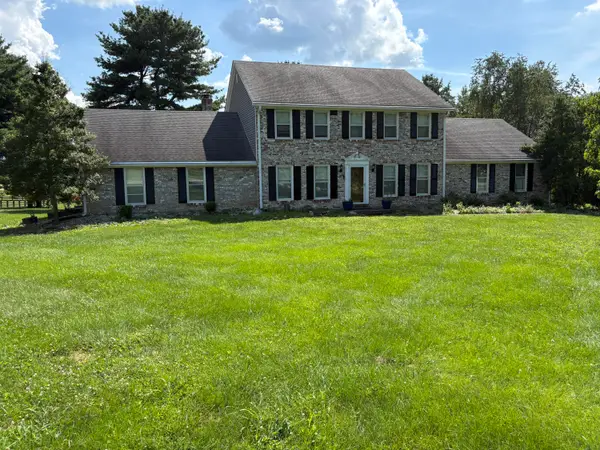 109 Barkley, Nicholasville, KY 40356