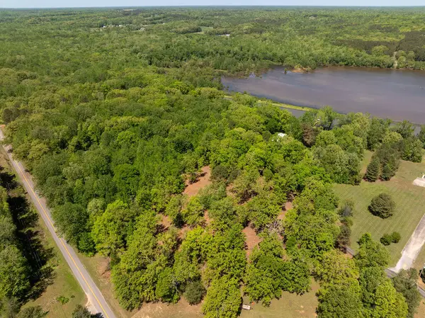 1 Sauger Lane, Murray, KY 42071