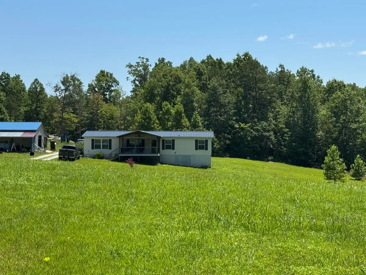 281 E Branch, East Bernstadt, KY 40729 - #1