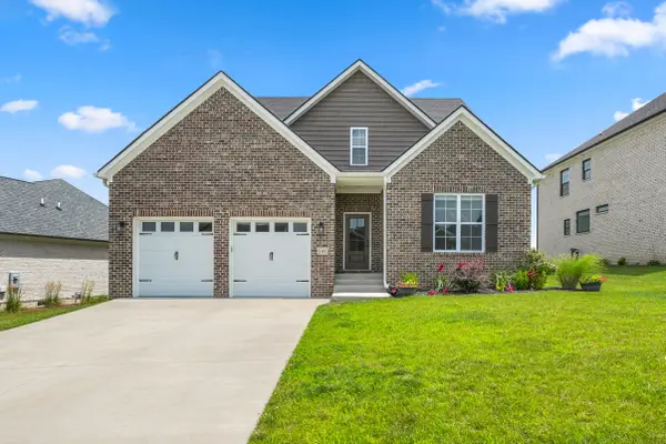 105 Tattersalls Drive, Nicholasville, KY 40356