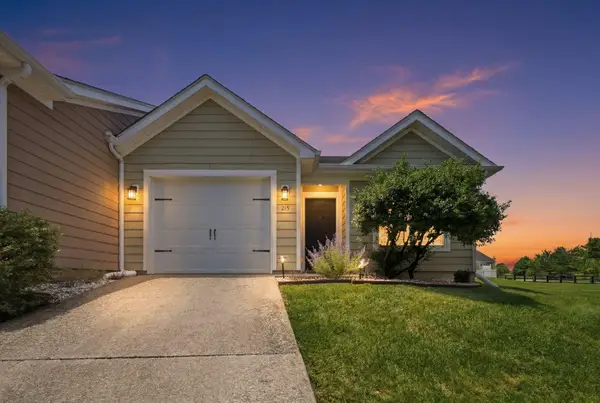 215 Charleston Court, Frankfort, KY 40601
