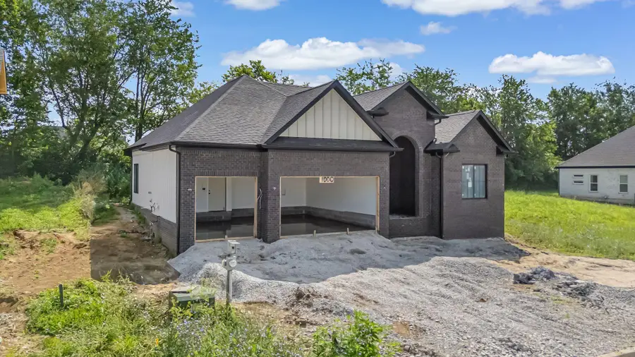 1000 Shelburne Way, Nicholasville, KY 40356 - #2