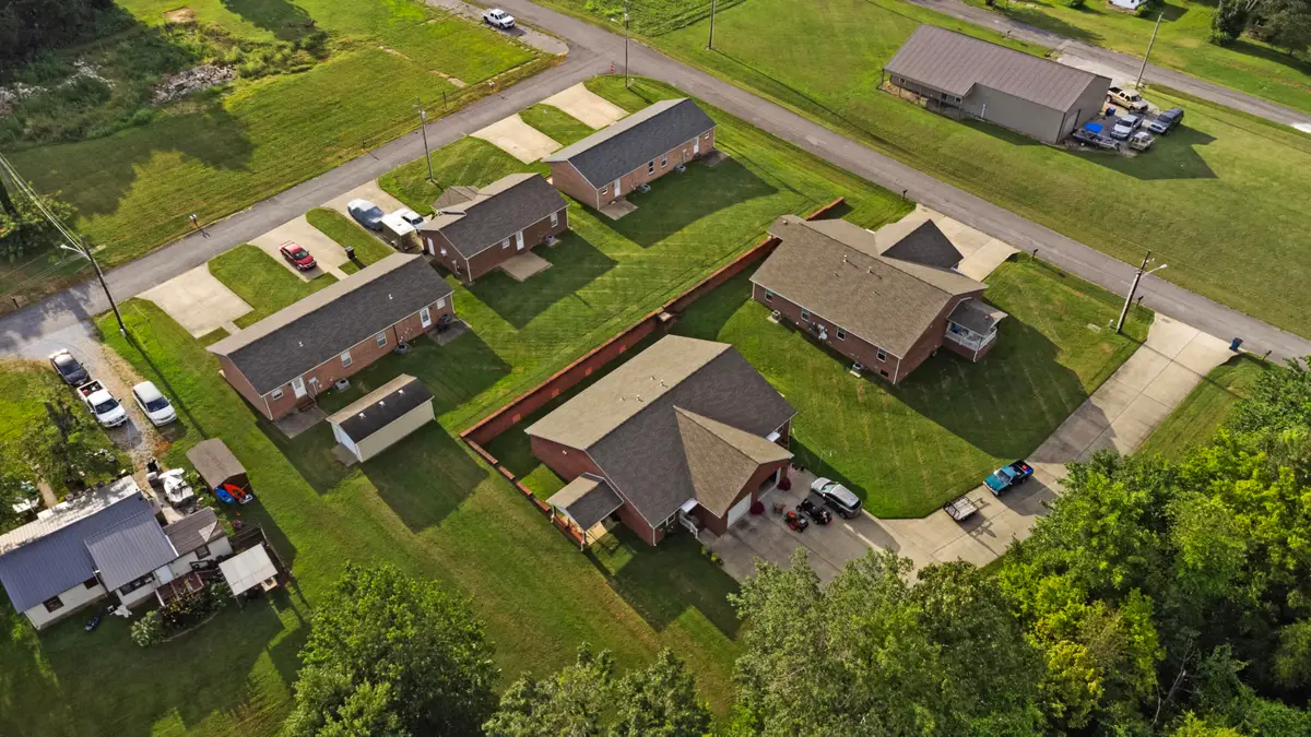 1223/1233 Clyde Elrod Avenue, Kevil, KY 42053 - #1