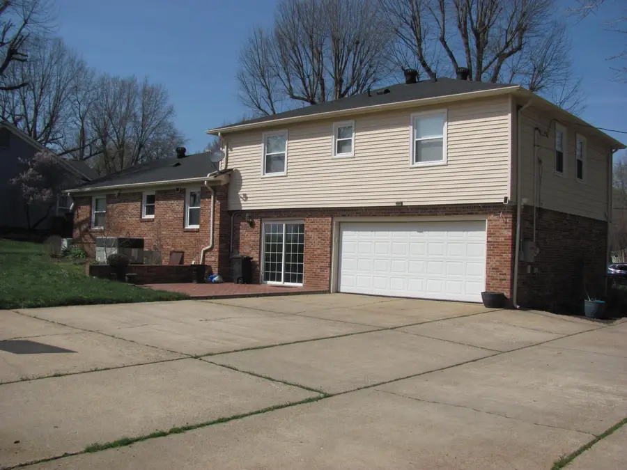 1308 Dogwood Drive, Mayfield, KY 42066 - #2