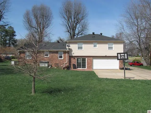1308 Dogwood Drive, Mayfield, KY 42066 - #3