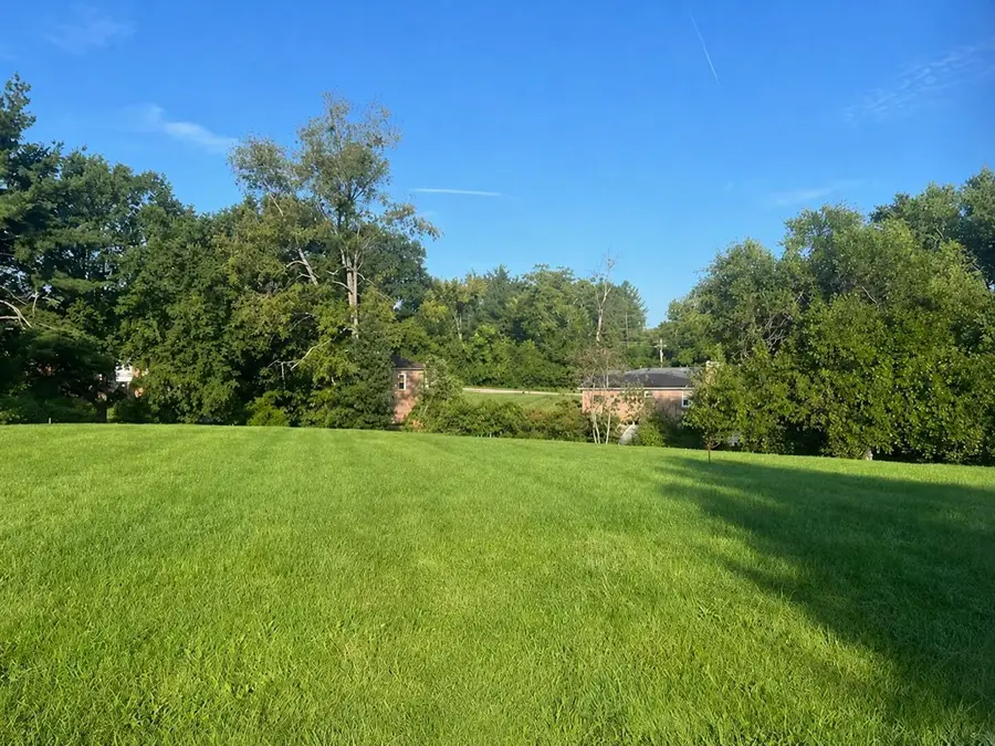 13 Whitebridge Lane, Frankfort, KY 40601 - #2