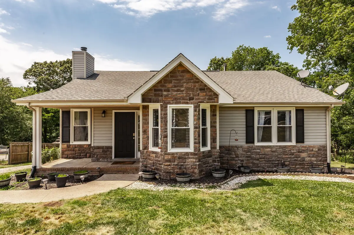 748 W Creek Drive, Clarksville, TN 37040 - #1