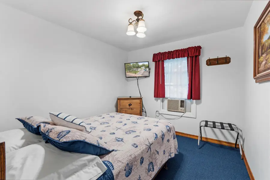 123 Payne Street, Grand Rivers, KY 42045 - #2