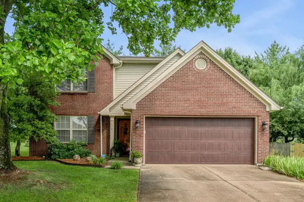 130 Carriage Lane, Midway, KY 40347