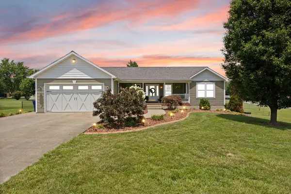 135 Cloverfield Drive, Campbellsville, KY 42718