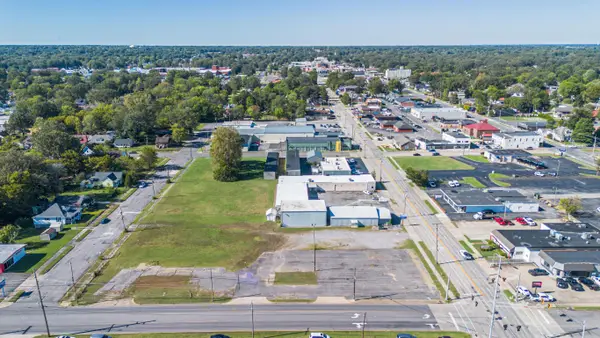 1600 Kentucky Avenue, Paducah, KY 42003