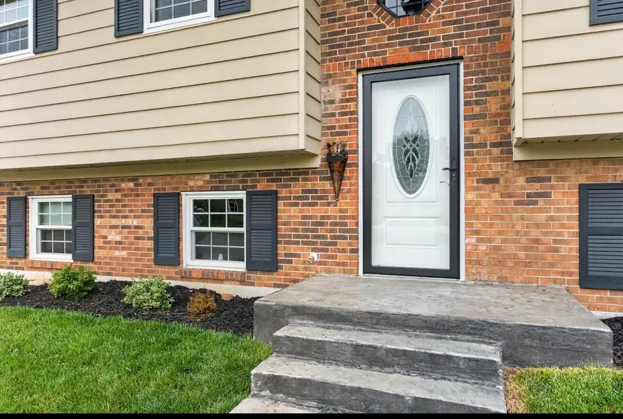 515 Pinoak Drive, Nicholasville, KY 40356 - #3