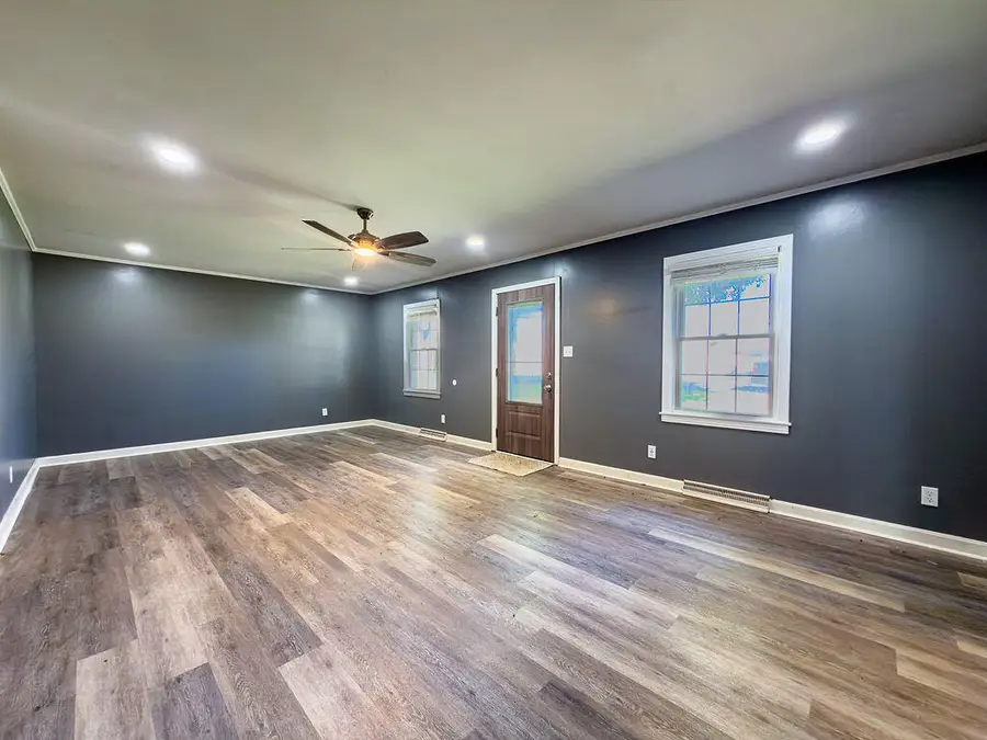 403 Fairlane Drive, Mayfield, KY 42066 - #3