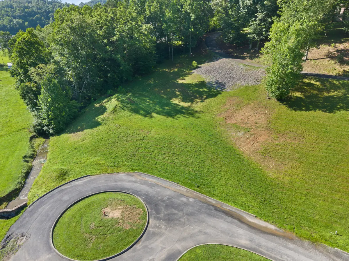 9998 & 9999 Weldon Pointe Road, Corbin, KY 40701 - #1