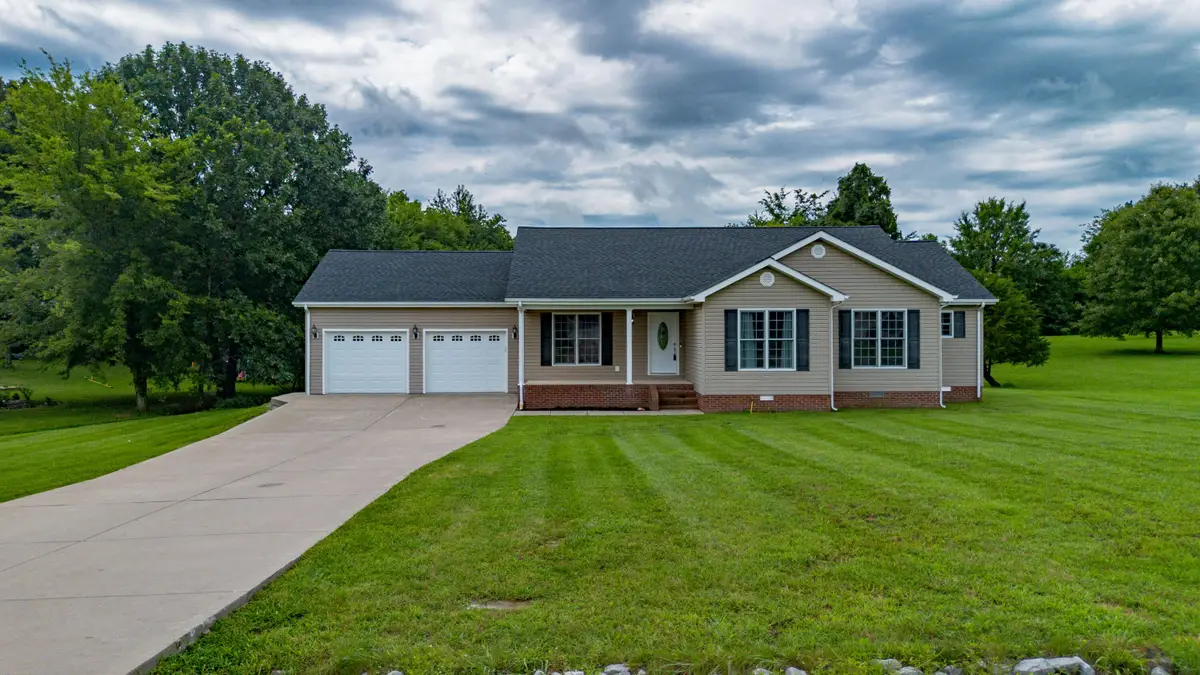 224 Hunters Lane, Calvert City, KY 42029 - #1