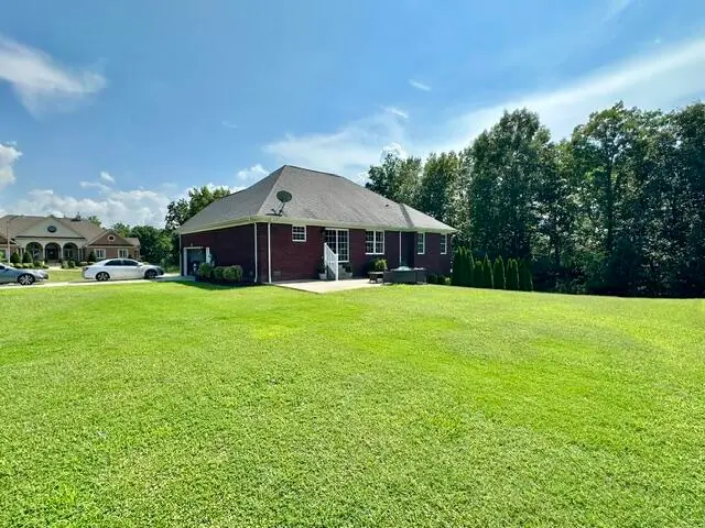 164 Masters Circle, Benton, KY 42025 - #2