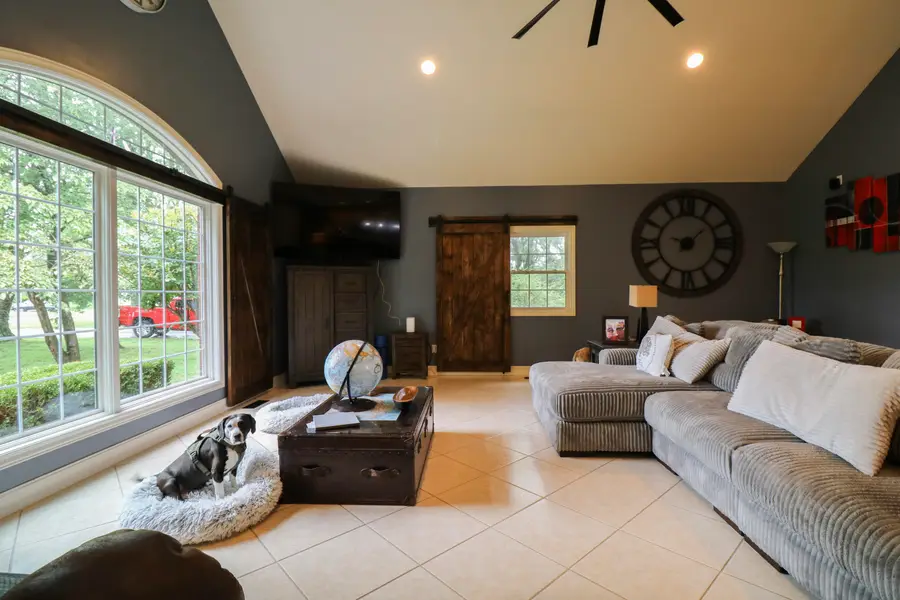 161 Lakeside Drive, Paducah, KY 42003 - #3