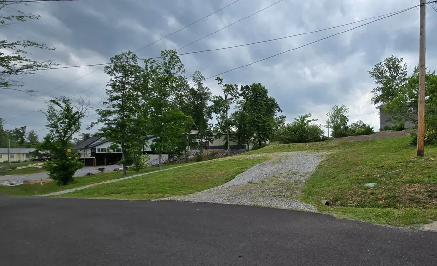 53 Knox Drive, Gilbertsville, KY 42044 - #3