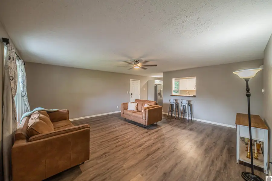530 Sharry Lynn Drive, Paducah, KY 42003 - #3