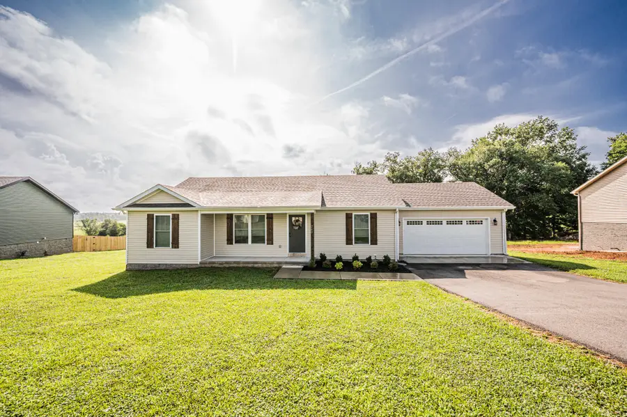 260 Walnut Grove Drive, Smiths Grove, KY 42171 - #2