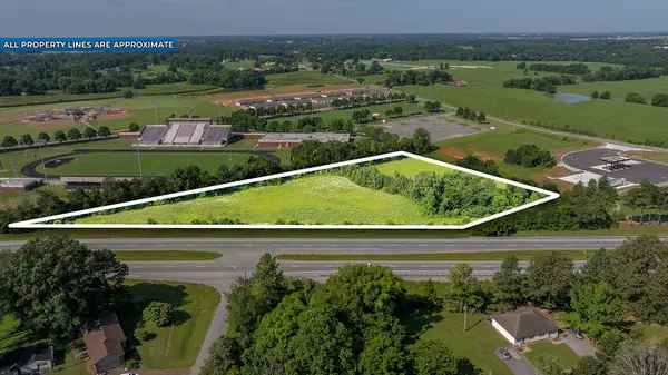 9501 Eagle Way, Hopkinsville, KY 42240