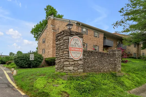 1084 Armstrong Mill Road #B, Lexington, KY 40517