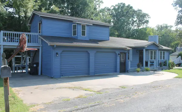 55 Maplehurst Lane, Murray, KY 42071