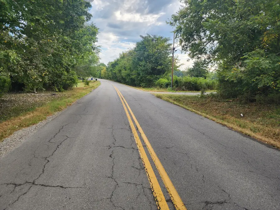 6670 Newstead Road, Hopkinsville, KY 42240 - #3