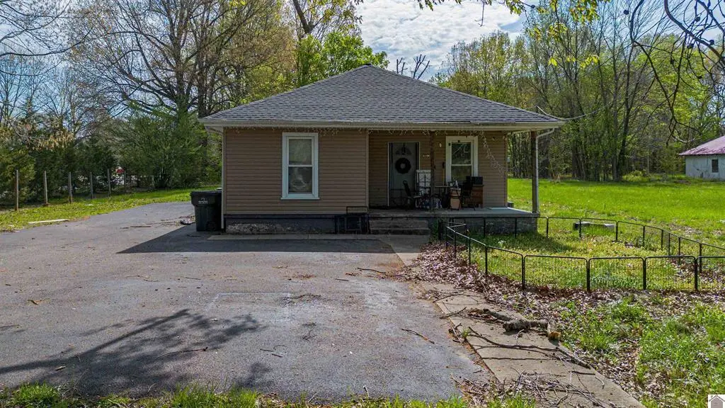 1740 Husband Road, Paducah, KY 42003 - #1