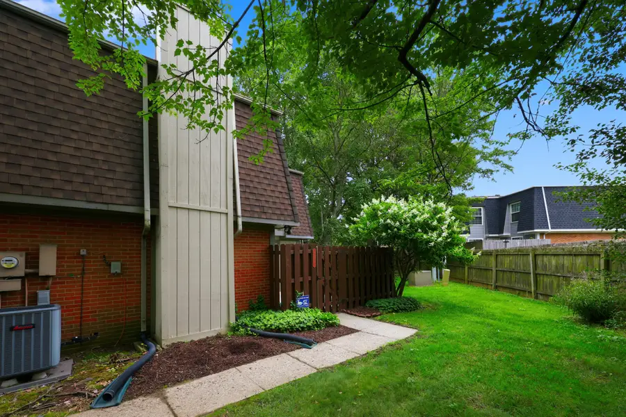 429 Darby Creek Road #C, Lexington, KY 40509 - #2