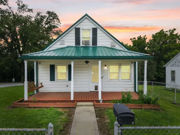 47 Hughes Avenue, Winchester, KY 40391