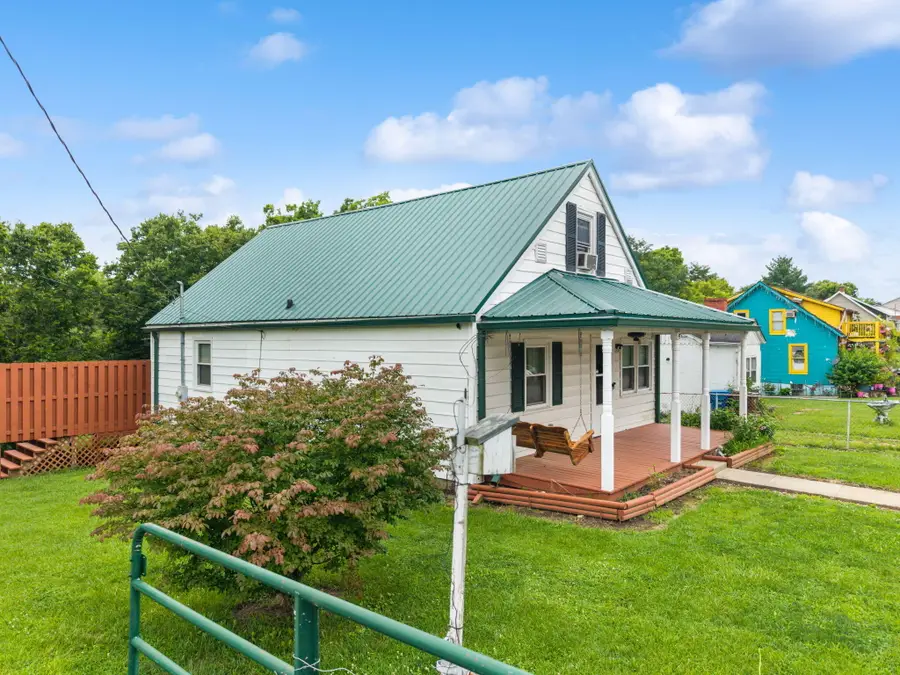 47 Hughes Avenue, Winchester, KY 40391 - #3